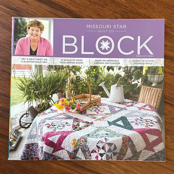 6 Missouri Star Quilt 2018 BLOCK Books - Picture 7 of 7